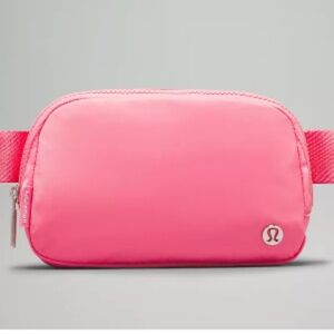 Lululemon Everywhere Belt Bag 1L, Sakura Pink
